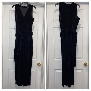 Banana Republic Black Velvet SL Wrap Jumpsuit Size 12